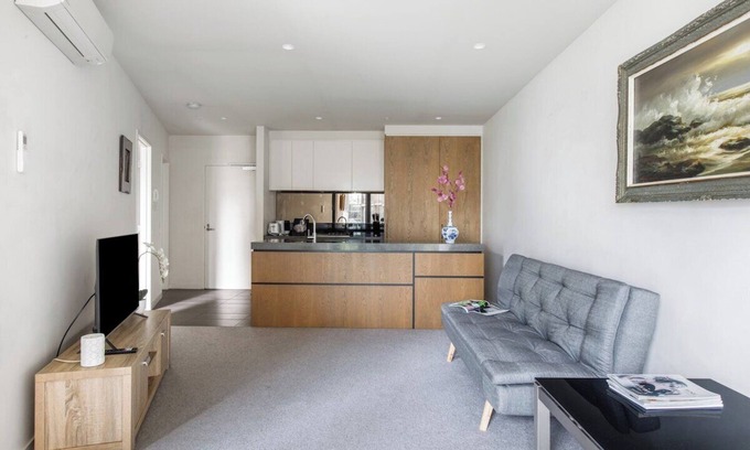 South Yarra Apartment | Lucia - Modern Living in Central South Yarra