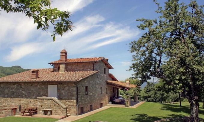 Torsoli House | Lucolena by Interhome