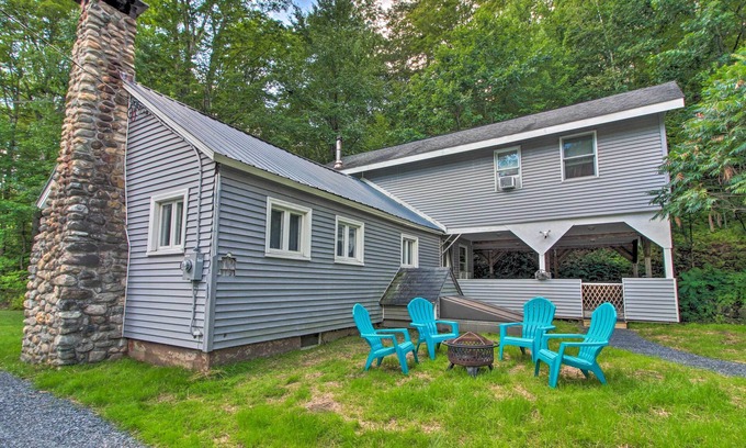 Ludlow House | Ludlow Home w/Hot Tub, Near Okemo Resort!