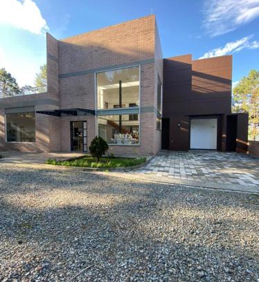 Envigado Villa | lujosa y tranquila casa en envigado