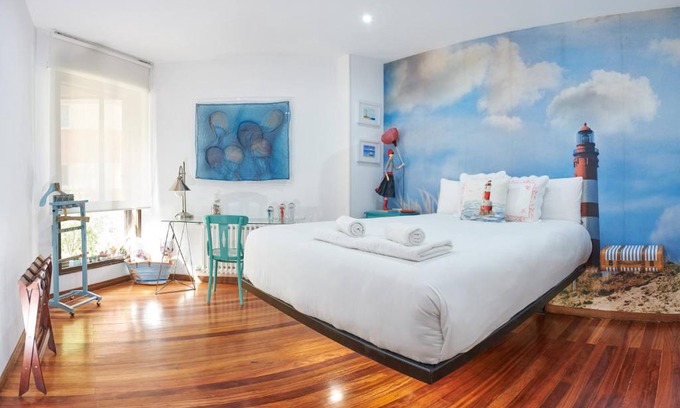 El Ensanche Zona Nuova Apartment | Lujoso y amplio piso con 5 habitaciones