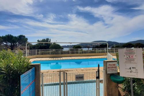 Agay Apartment | Lumineux appartement avec vue sur mer