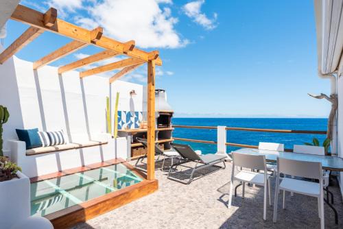 Bocacangrejo House | Luminous loft apartment next to the Atlantic Ocean
