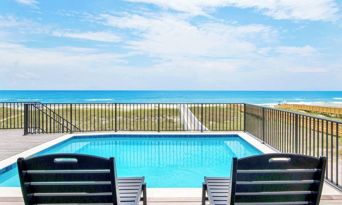 Ono Island House | Luna Azul | Gulf-Front + Private Pool & Boardwalk to Beach!