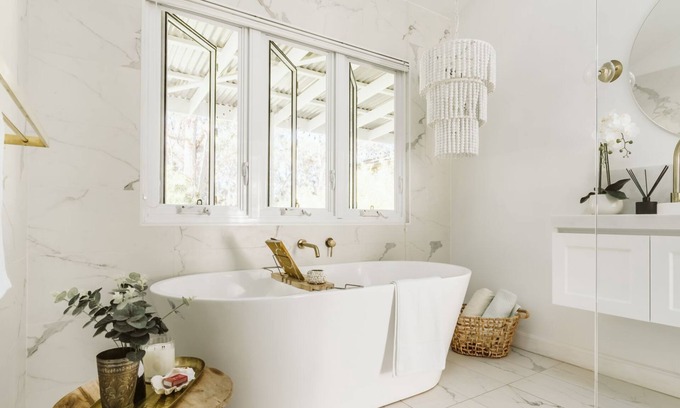 Huskisson House | Luna by Experience Jervis Bay
