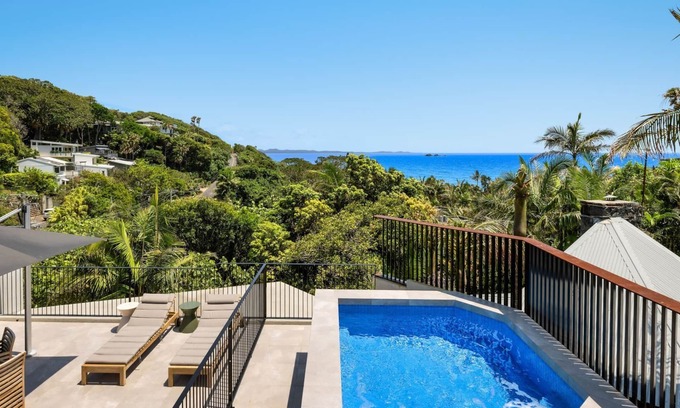 Byron Bay House | Luna Eclipse - The Quintessence of Opulent Holiday Accommodation in Wategos