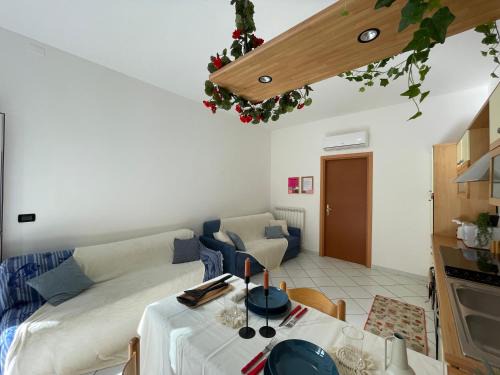 Borghetto Santo Spirito Apartment | [LUNGOMARE] 2 locali sul Mare con A/C
