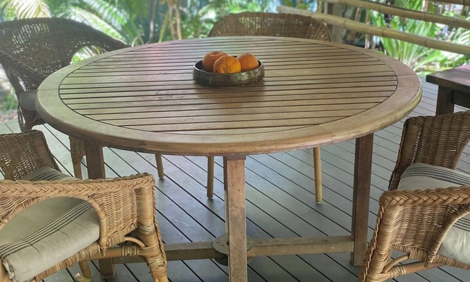 Elizabeth Beach House | Lush Beach Retreat just minutes walk from beautiful beaches