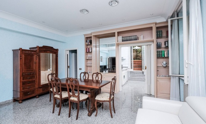 Monteverde Apartment | Lush Garden Steps Away from Great Park