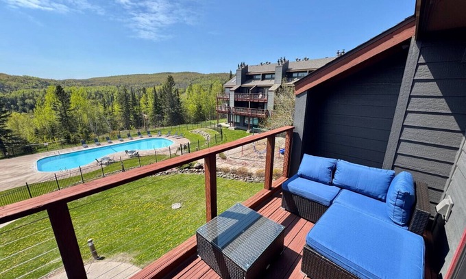 Lutsen Apartment | Lutsen Mtn Ski in Ski out Pool Hot Tub Fire Pit