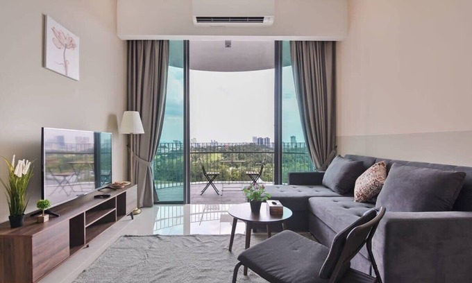 Bukit Kiara Apartment | Lux 2BR Apt Mt Kiara KL, Nice View, Free Parking