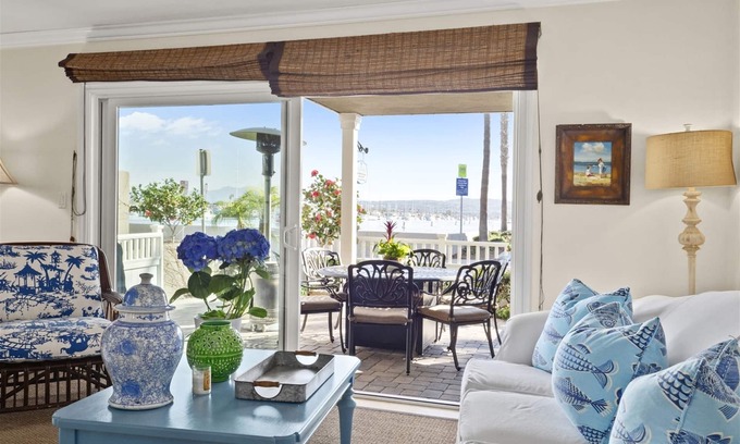 Balboa Peninsula House | LUX Beachfront Casa de Balboa 227- Best location