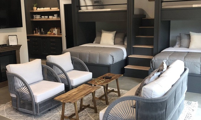 Temecula House | Lux Vineyard Escapes-Stylish Modern Bunkhouse