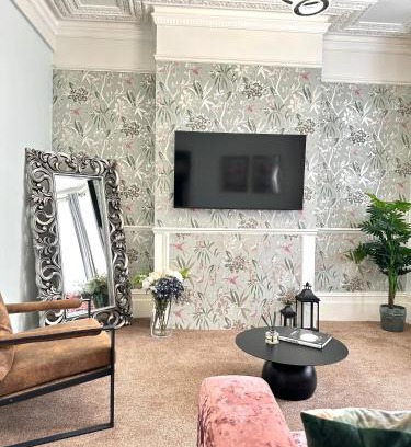 Leyton House | Luxe 4BR Retreat