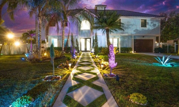 Riverside House | Luxe 5BR/4BA with Pool, Hot tub, & 5 Mins to Beach