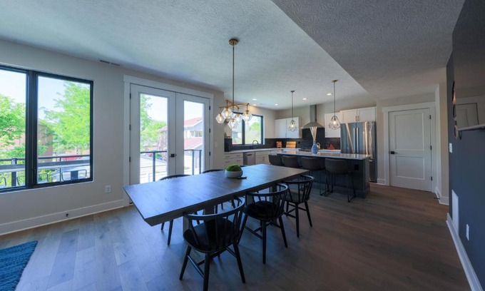 Merion Village House | Luxe at German Village