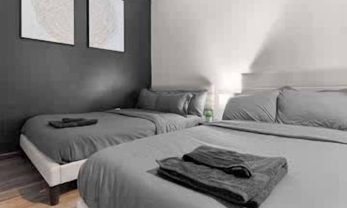 North Raleigh Apartment | Luxe King 3BR Suite in North Raleigh!