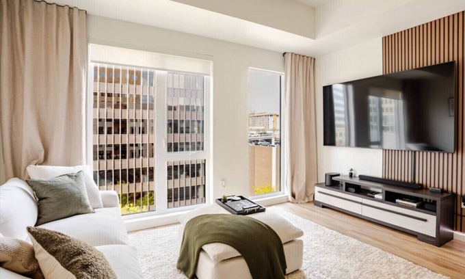 Downtown Sacramento Apartment | Luxe Loft In Heart Of City