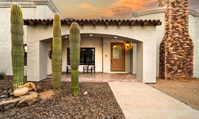Rio Verde Foothills House | Luxe Ranch w/Four Peaks Views & Outdoor Fireplace