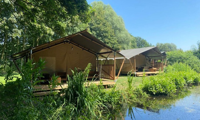 Hommerts Other | Luxe safaritent aan het water - September aanbieding! - Recreatiepark de Uilenburg