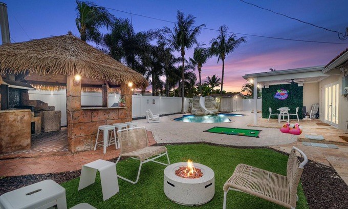 Deerfield Beach House | Luxe Villa Oasis: Salt Pool, BBQ, Hot Tub, Premium Amenities!