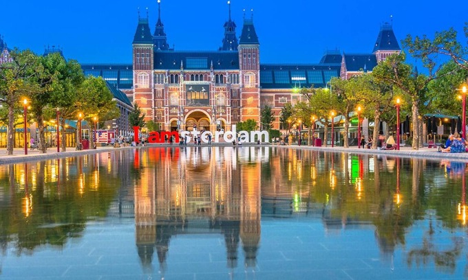 Municipality of Voorschoten Villa | Luxorious family home near the beach