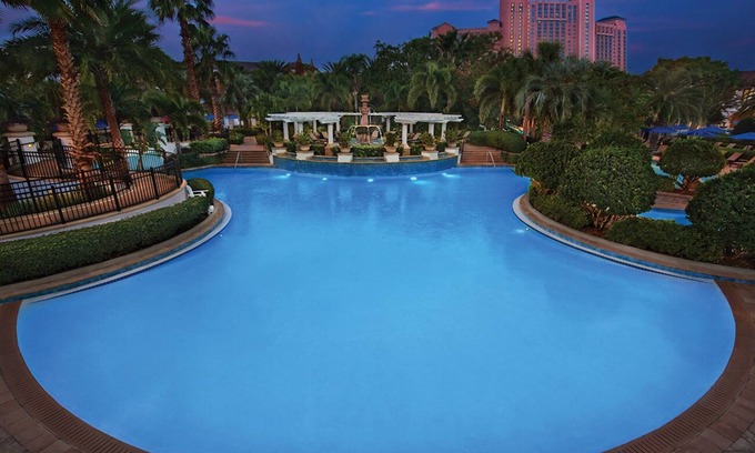 Florida Central Atlantic Coast Condo | Luxurious 3 bedroom/3 bath at Marriott's Lakeshore Reserve. Book Now!
