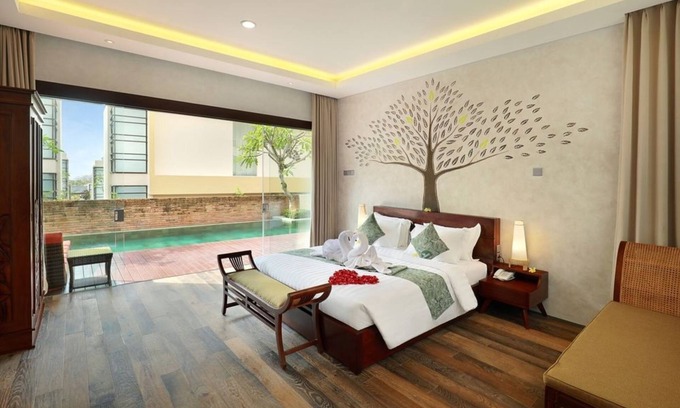 Kampial Villa | Luxurious 3 BR Villa Near Highest Statue of Wisnu in Nusa Dua