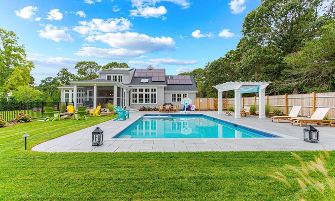 Orleans House | Luxurious 5BR central Cape home w/a pool, hot tub, home gym, kayaks & SUPs