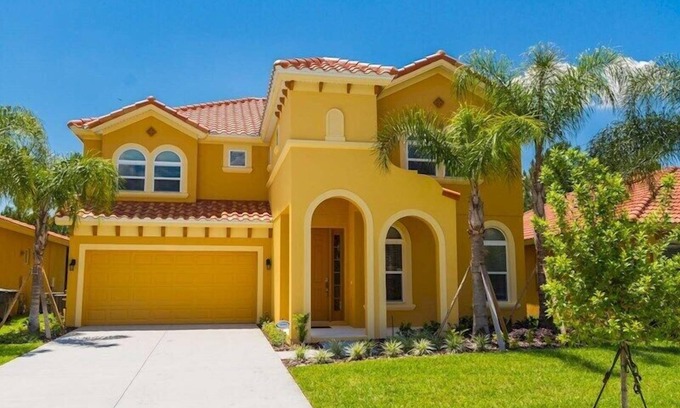 Watersong Villa | Luxurious 6 bed, 5.5 bath villa, south facing, extended private pool