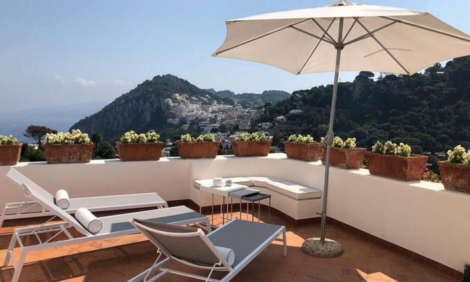 Marina Piccola Villa | Luxurious and Panoramic Villa Caprese for an unforgettable holiday!