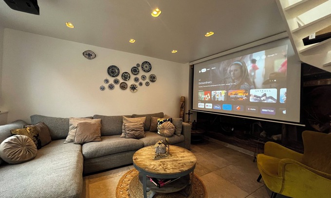 Ilpendam House | Luxurious apartment in “The Stables” of our Farmers Inn near Amsterdam