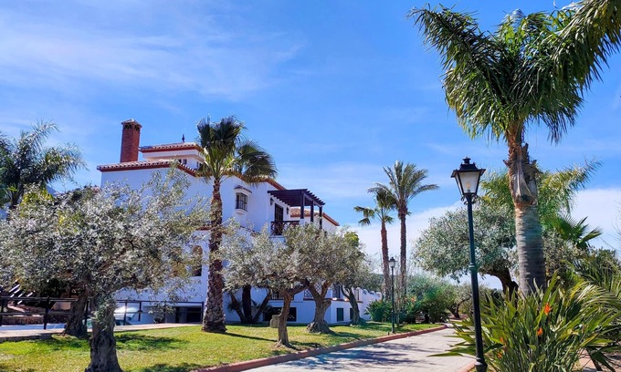 Alhaurin el Grande House | Luxurious Hacienda with pool and tennis court, just 20 minutes from the beach