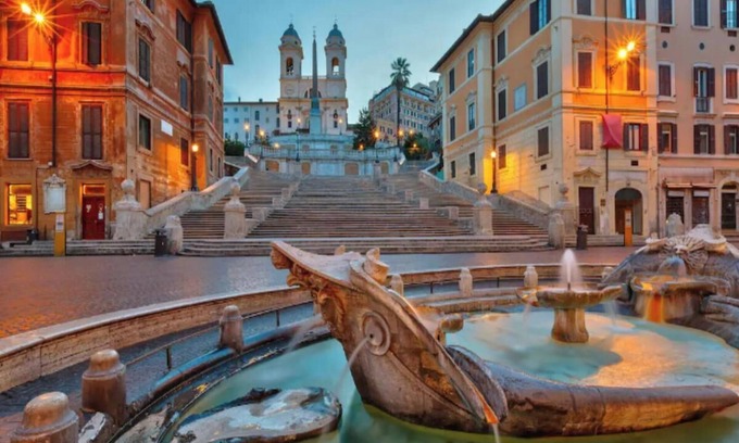 Rione IV Campo Marzio Apartment | Luxurious Holiday Home in the Heart of Ancient Romen