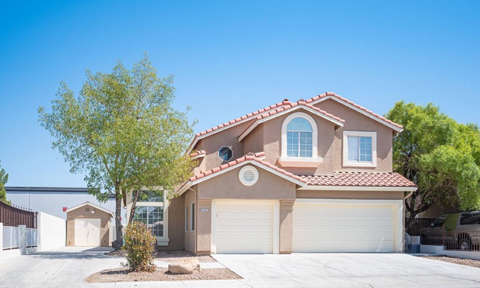 North Las Vegas House | Luxurious-Modern Home W/Pool & Self Check-In