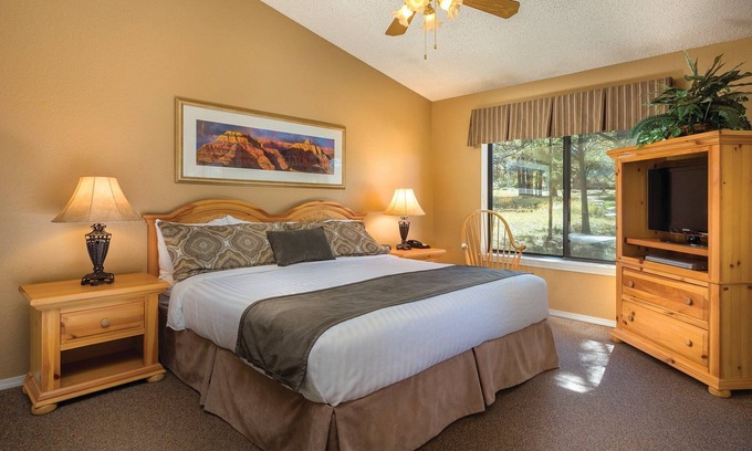 Flagstaff Resort | Luxurious Mountain View Golf Resort with tons of Amenities