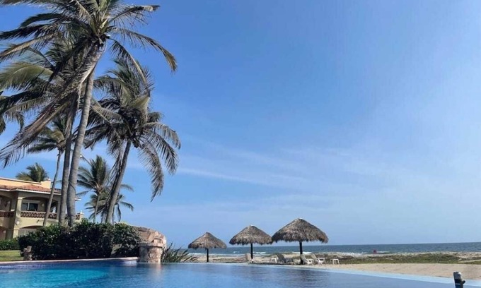 Mazatlan Condo | Luxurious Oceanfront Condo on PGA Golf Course