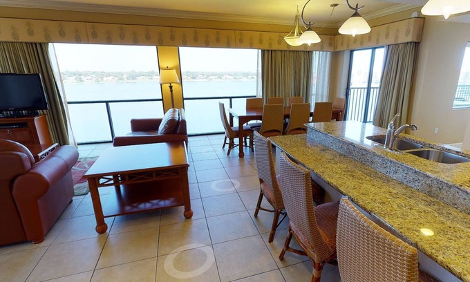 Florida Central Atlantic Coast Resort | Luxurious Presidential Villa at Westgate Lakes Resort and Spa in Orlando