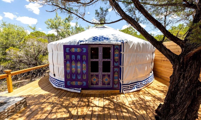 Dripping Springs Cabin | Luxurious Romantic Yurt with Hot Tub in Dripping Springs, Texas