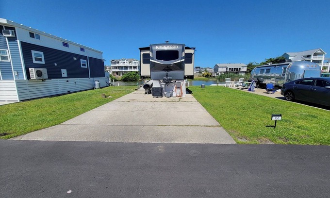 Sandbridge House | Luxurious RV