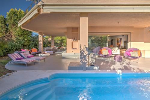 Saronikos Villa | Luxurious Villa Philoxenia