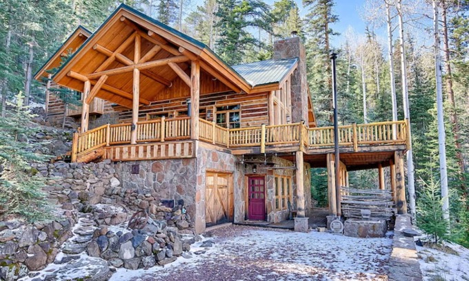 Greer House | Luxurious wood cabin nestled in the woods with patio& hot tub