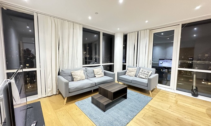 Bromley South Apartment | Luxury 2 Bedroom Apartment in Bow Near Central London