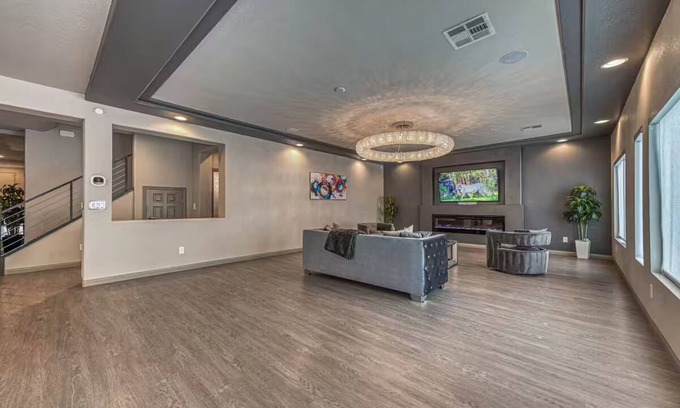 Enterprise House | Luxury 2 Story 3 Car Garage Home
