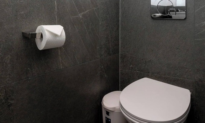 South Hampstead Apartment | Luxury 2BD Flat with a Garden - West Hampstead!