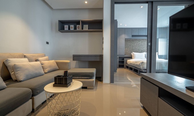 Kamala Apartment | Luxury 2BR at 5★ Kamala Pool & Gym D502/3