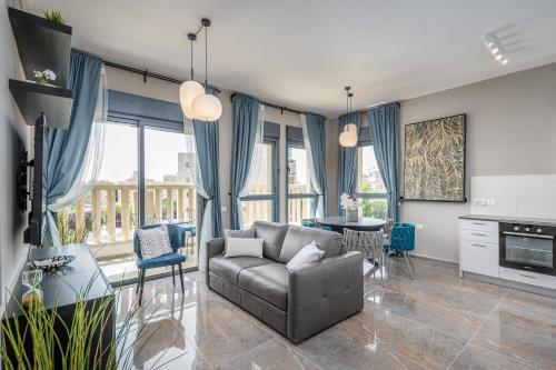 Mahane Israel Apartment | Luxury 2BR with Nice View - Next King David Hotel