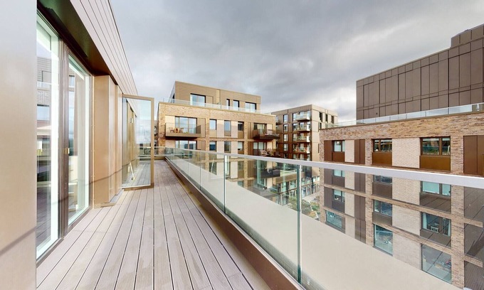 Deptford Apartment | Luxury 3 bed apartment
