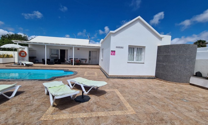 Los Mojones Villa | Luxury 3-Bedroom Villa with Private Pool in Los Mojones, Puerto del Carmen (VV)