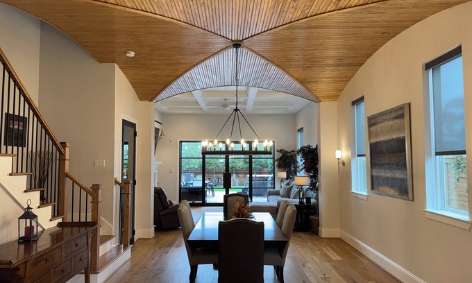Houston Heights House | Luxury 3-bedroom home in Houston Heights